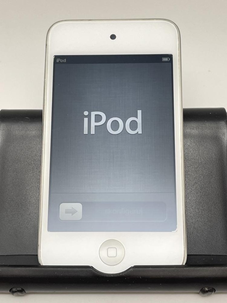 人気商品の iPod touch 32GB 第7世代 ポータブルプレーヤー