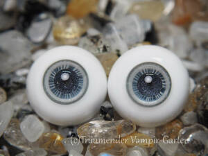 16mm 高品質 グラスアイ A品【Cosmic white gray】（管理番号 SP41）