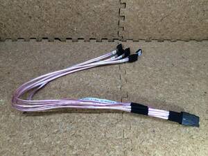 A9597)HTACHI HA8000/RS220 for SAS cable used 