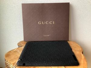 【GUCCI】グッチ　iPad シリコンカバー　タブレットケース　ブラック　黒