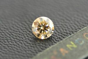 labo champagne gold diamond 1ct round cut gem . stone rare brilliancy gem series round form moa sa Night certificate attaching C144