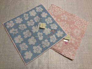 ☆新品☆ローラアシュレイ/ハンドタオル/花２枚水色＆ピンク