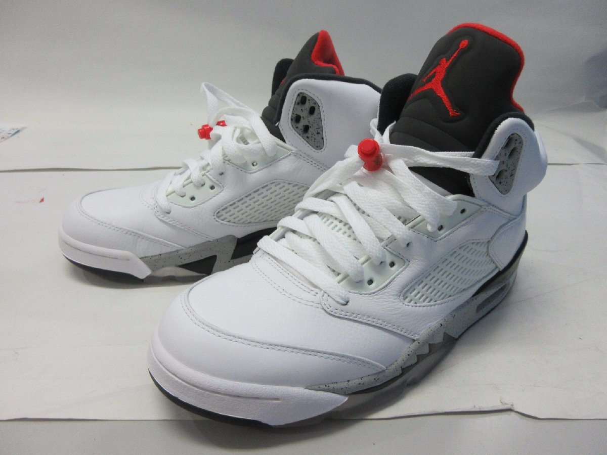 1000円～未使用 ナイキ NIKE AIR JORDAN 5 RETRO 136027-104 セメント