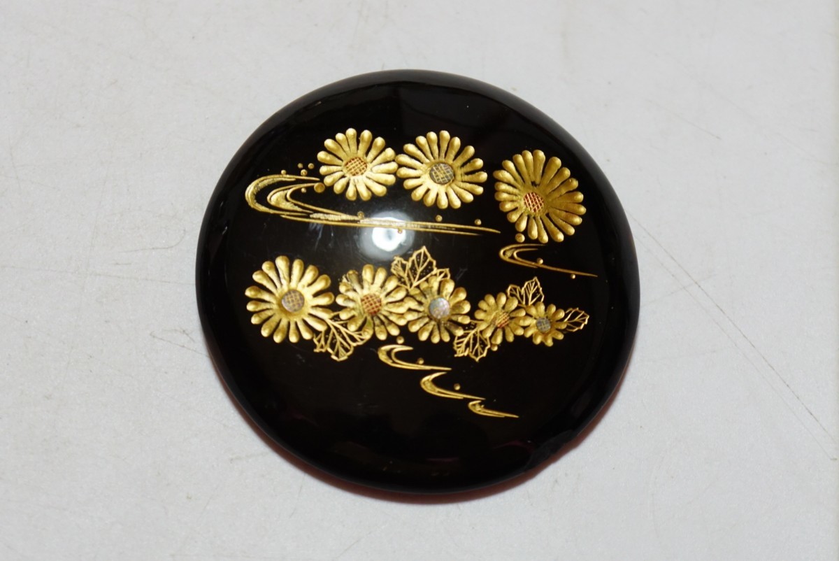 ヤフオク! -「本鼈甲 帯留め」(和装小物) (女性和服、着物)の落札相場