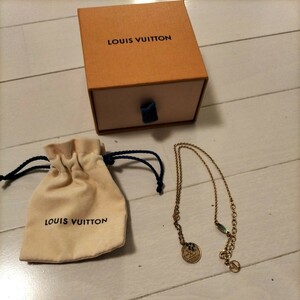 B3390 Louis * Vuitton колье M65150