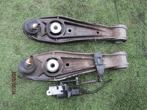 (0133)996 Porsche 911 Carrera front lower arm left right 