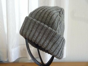 ◯韓国製◯灰色　編み込みハット　ニット帽　サイズ５６cm〜５８cm　スタイルハット キャップ　帽子
