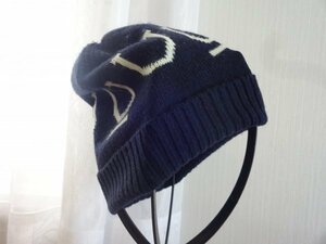 ◯u u◯キッズ帽子　紺色帽子　ニット帽　サイズ５６cm〜５８cm　UNIQLO　ユニクロ　キャップ　帽子　ヒートテック