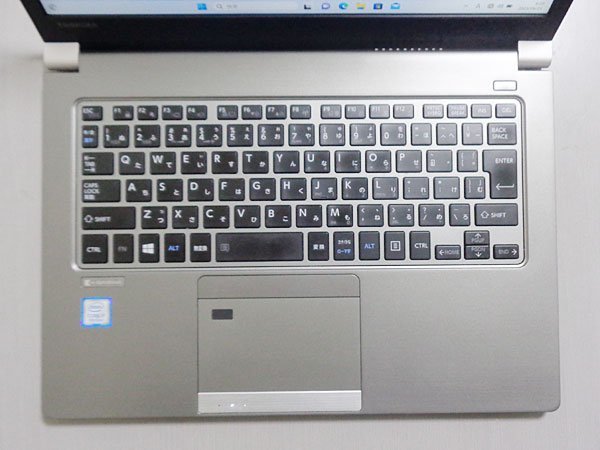 TOSHIBA dynabook RZ63/HS Core i7 8550U 1.80GHz/16GB/SSD 512GB WLAN