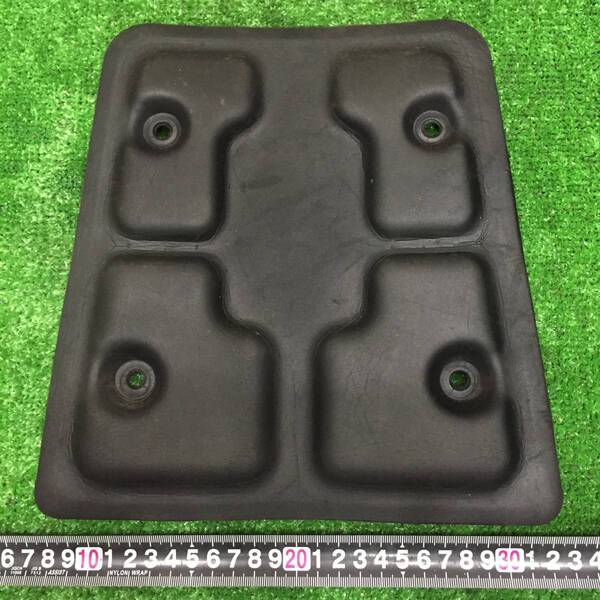 マキタ 背当てマット MEM264RT パット クッション 背負式刈払機 MAKITA ロビン