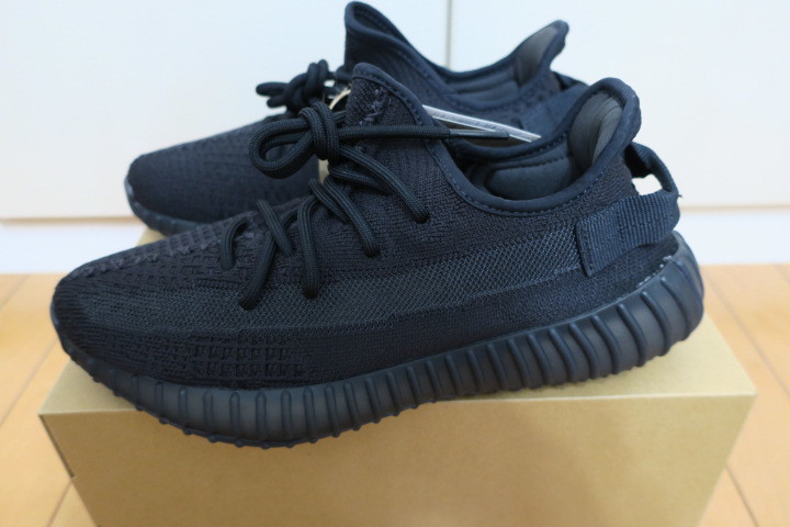 国内正規品！adidas YEEZY BOOST 350 V2 ONYX 26.5cm US8.5 新品 黒