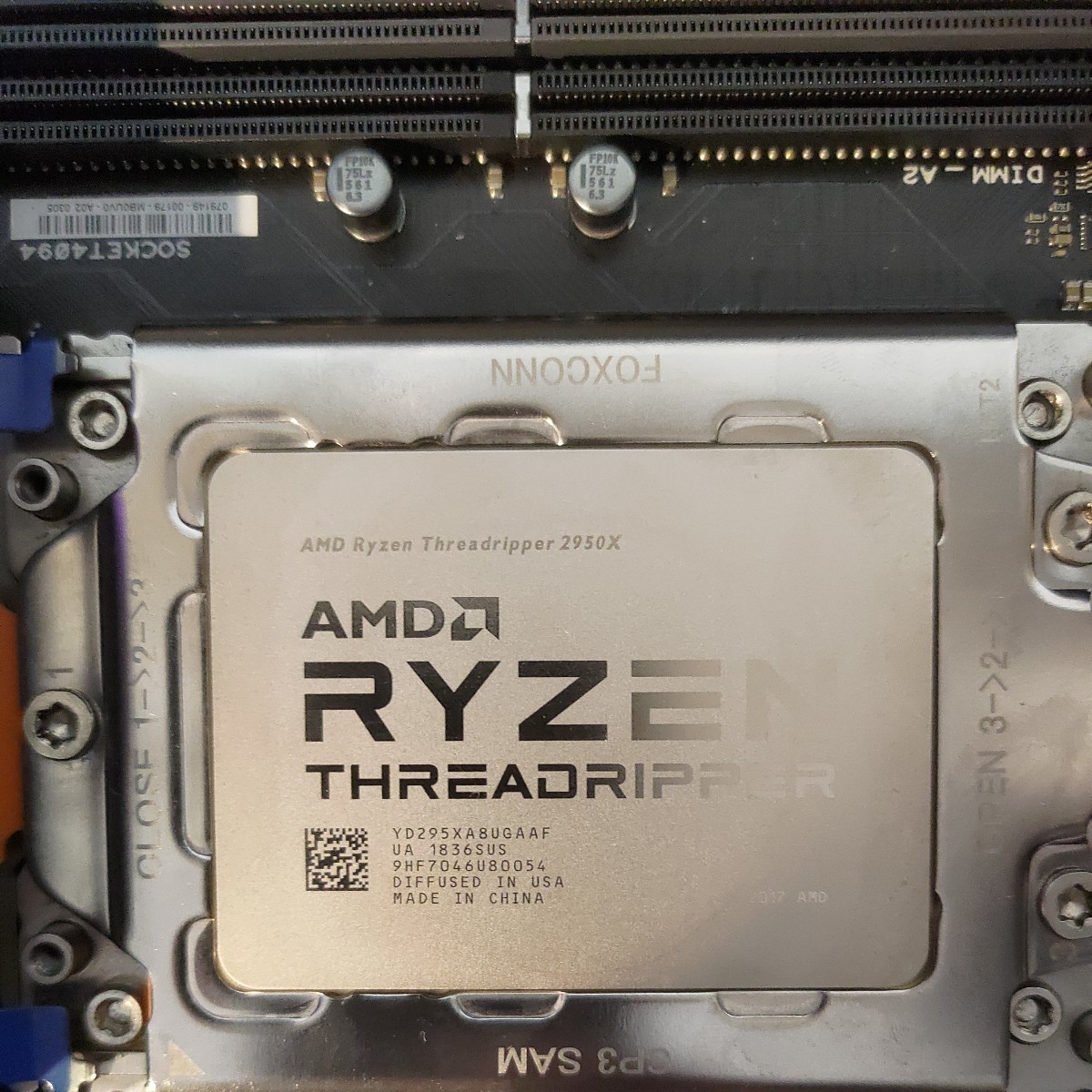 ASUS ZENITH EXTREME sTR4 X399》《AMD Ryzen threadripper 2950X