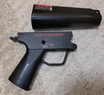 　東京マルイ製　電動ガンMP5用 ハンドガード&グリップフレーム 合計2点セット_画像1