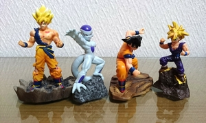 ドラゴンボールコレクション vol.1 スーパーサイヤ人　孫悟空　フリーザ　孫悟飯　フィギュア