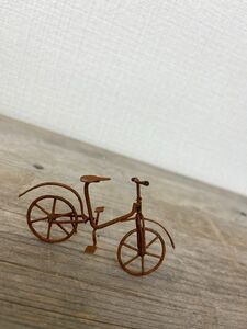 アンティーク雑貨　ミニチュア雑貨　サビ加工自転車　ガーデニング雑貨　ガーデニングオブジェ　