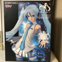 1000円スタートSNOW MIKU 「キャラクター・ボーカル・シリーズ 01 初音ミク」 B-Style 1/4 PVC製塗装済み完成品　フィギュア　フリーイング_画像1