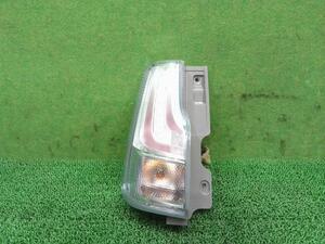 ソリオ　DAA-MA46S　左テールランプ　LED　35604-81PB0