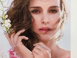 【送料込み・即決】ナタリー・ポートマン｜切り抜き 2P｜DIOR Miss Dior BLOOMING BOUQUET 広告ページ｜Natalie Portman