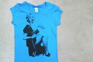 7028【古着LADY'S マリリンモンローグラフィックTシャツ水色L】Marilyn Monroe映画USAアメリカ製