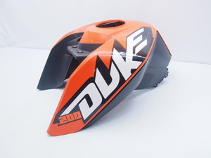 ベースにオススメ! KTM デューク200 純正タンクカバー タンクカウル DUKE 補修ベースに