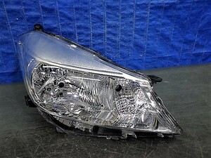 3880　ヴィッツ　KSP130　NSP130　NSP135　前期　ジュエラ　右ライト　HID　52-236　H2　美品