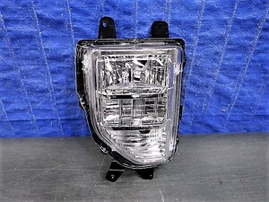 S1221　eKクロススペース　B34A　B35A　B37A　B38A　左フォグ　LED　114-2377A　点灯OK　未使用品　美品