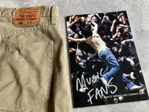 即決 W33 リーバイス Levi's 533-36 レギュラーストレート 2005年製 コットンツイル 春夏モデル 廃盤 オールドモデル ベージュ系茶色_画像2