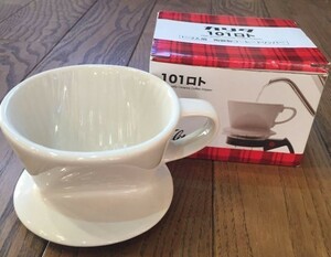 カリタ 陶器製コーヒードリッパー 101-ロト 1~2人用 新品 ホワイト #01001 Kalita 未使用品