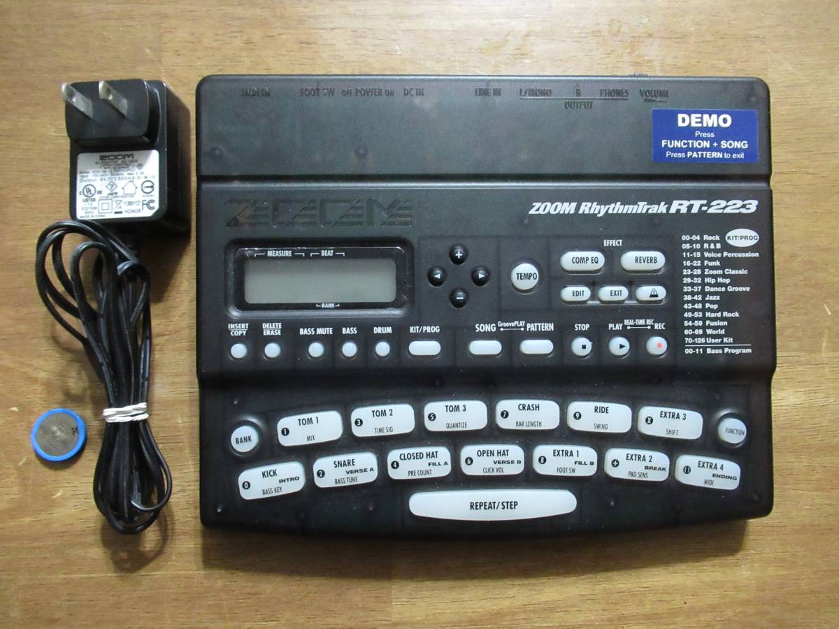 ZOOM Rhythmtrak RT-223 リズムマシン-