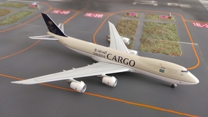 【Herpa】 Saudia Cargo Boeing 747-8F 1/500