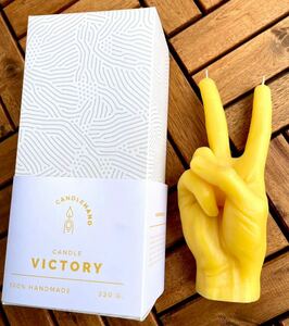 キャンドルハンド CANDLE HAND VICTORY FUCK YOU OFF YELLOW 黄色 モダンアート インテリア モダンデザイン ミッドセンチュリー 手 MOMA