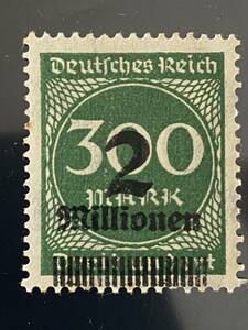 ドイツ切手★ インフレ切手　額面変更 300m に2ミリオン1923年　B3