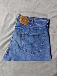 Снижение цен! [44 дюйма] Levi's501xx 98 -year США выгравировано 553 джинсовые штаны