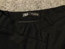 ZARA ザラ ブラック黒ショートパンツ キュロット セクシーギャル 綺麗めモノトーン ズボン　サイズs xs_画像2