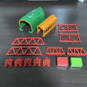  Plarail . тоннель много комплект продажа комплектом мелкие вещи TOMY колесо прекращение контейнер 