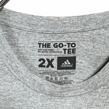 ★BIGサイズ★ adidas 半袖Tシャツ 2X グレー 「NOTRE DAME」ロゴプリント クリーニング プレス済み 古着 USED ネコポス可 sn102_画像6