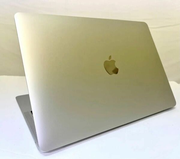 MacBook Air 2019 Retina 13インチ 16GB/256GB