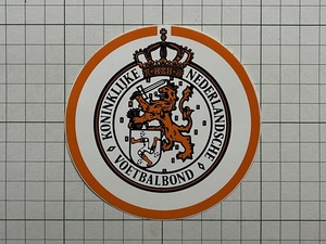 オランダ 古いステッカー：KNVB オランダ サッカー協会 UEFA FIFA 獅子 紋章 ビンテージ 海外 +Da