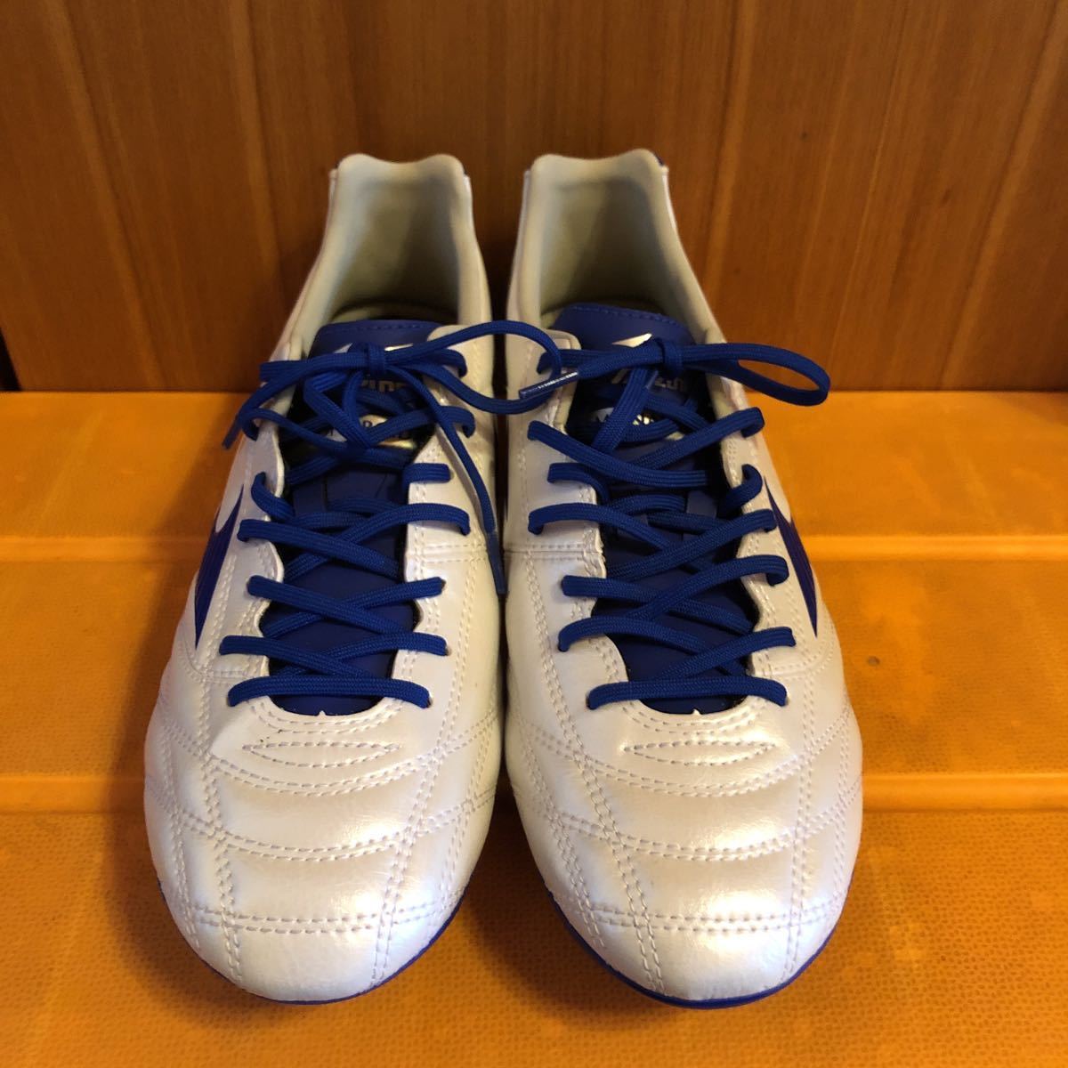 Yahoo!オークション -「サッカースパイク ミズノ モナルシーダ」の落札