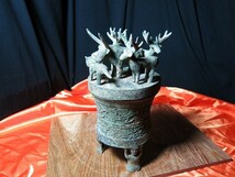 ｃ　古代多牛蓋付き三足青銅器　古代中国　遺跡発掘品　金工　副葬品　供養　シルクロード　墳墓　古墳　霊獣　文化財　明器　来世_画像5