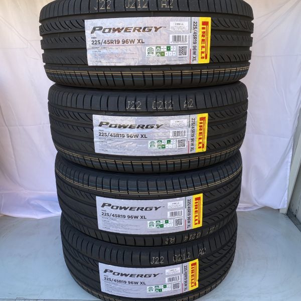 卸し売り購入 225/45R19 225/45/19 輸入タイヤ 新品タイヤ 未使用