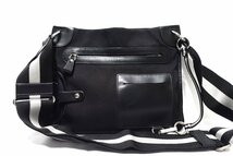 美品 BALLY バリー CEDOBRI メンズ トレインスポッティング ショルダーバッグ ブラック 黒 ナイロンキャンバス×レザー クロスボディバッグ_画像2