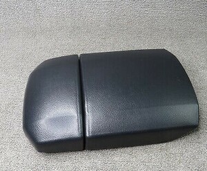 新品 純正 トヨタ ハイラックス サーフ KDN215,TRN21#,VZN21# 2003/08-2005/08 コンソール コンパートメント ドア アームレスト T0379-1