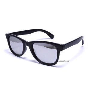 ミラーレンズ サングラス ブラックフレーム 黒 シルバーフレーム　新品　99％紫外線カット UV メンズ 男性 CL23015