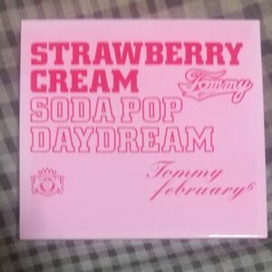 Strawberry Cream Soda Pop“Daydream (DvD付)