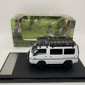 Autobots 1/64 三菱 デリカ MITUBISHI DELICA ホワイト J04-R-430 の画像2