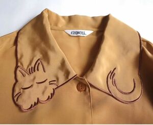 ヴィンテージ古着used 居眠りネコの刺繍襟 レトロオーバーシャツVintageブラウス 猫