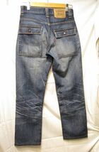 日本製 Levi's 676 リーバイス デニムブッシュパンツ W28 ジーンズ 20676 ES02 ヒゲ落ち 復刻 レプリカ ユーズド加工_画像2