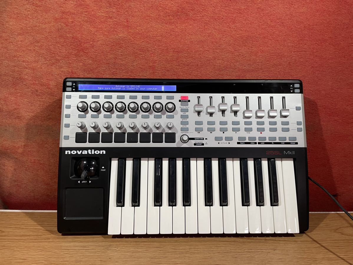novation 49SL MkIII 8トラックシーケンサー搭載 MIDIキーボード 49