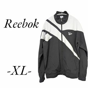 Reebok リーボック　ナイロンジャケット　中綿　メンズ